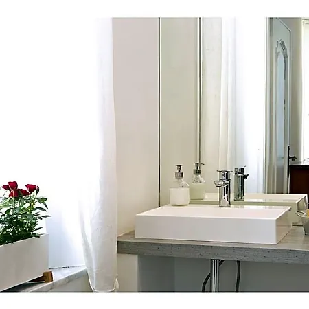Albaro Bed & Breakfast