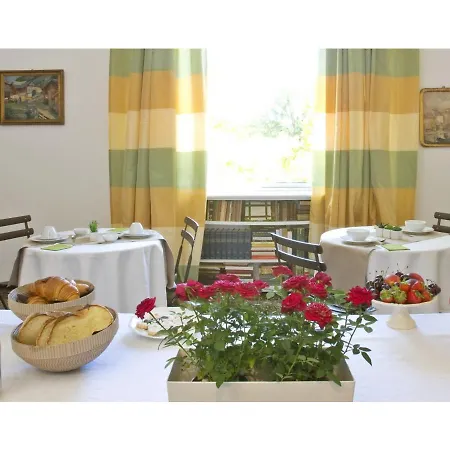 Bed and breakfast Albaro 4*